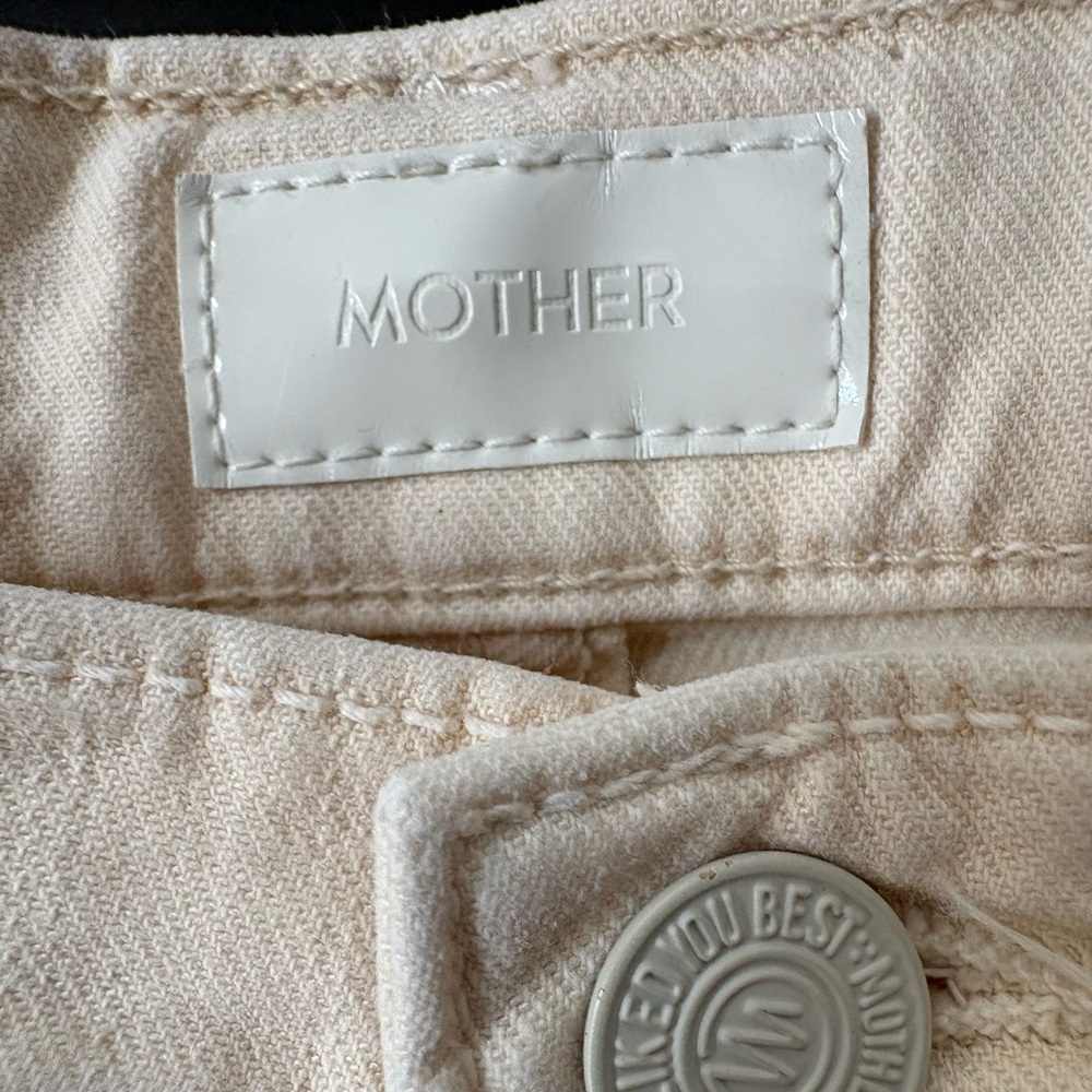 MOTHER Rascal High Waisted, Ankle Fray Jeans - Picture 4 of 8